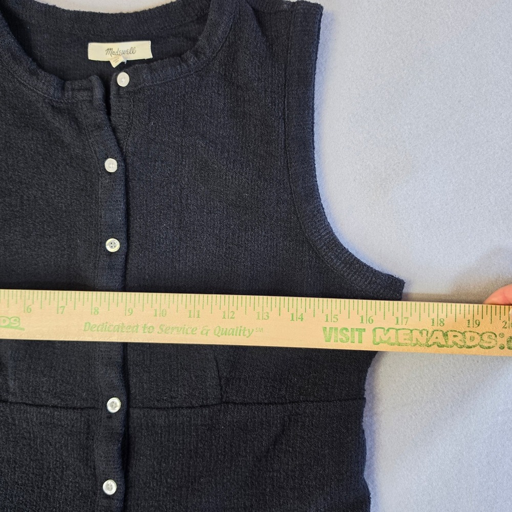 Madewell Minimalist 90s Chic Knit Button-Front Vest Black Quiet Luxury M Goth - Picture 3 of 7